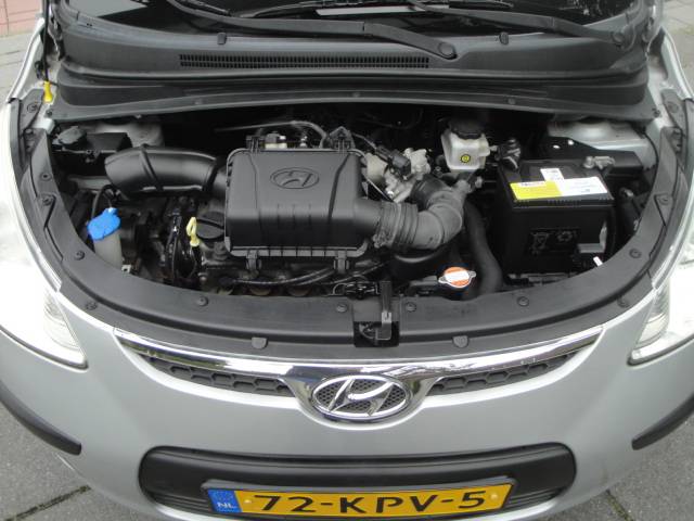 Hyundai i10 1.1i 5-Drs. met o.a. Audio, CPV en El.ramen V. - Thumbnail 13
