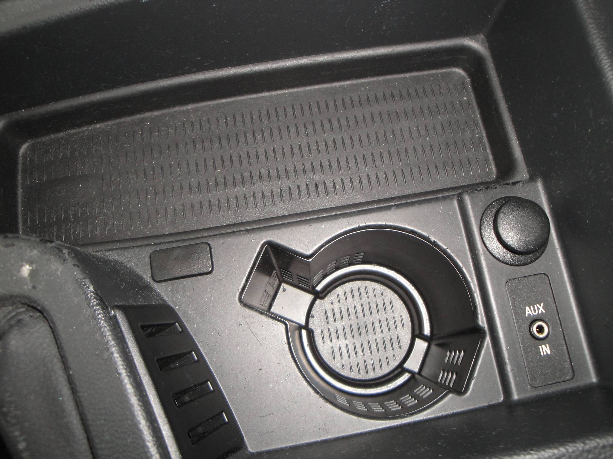 BMW 320i 2.0i 6-Sp. 4-Drs. Sedan (Zéér netjes, niet in gerookt) met o.a. Airco, Audio, LM-velgen, etc. & nw. APK. - Thumbnail 16