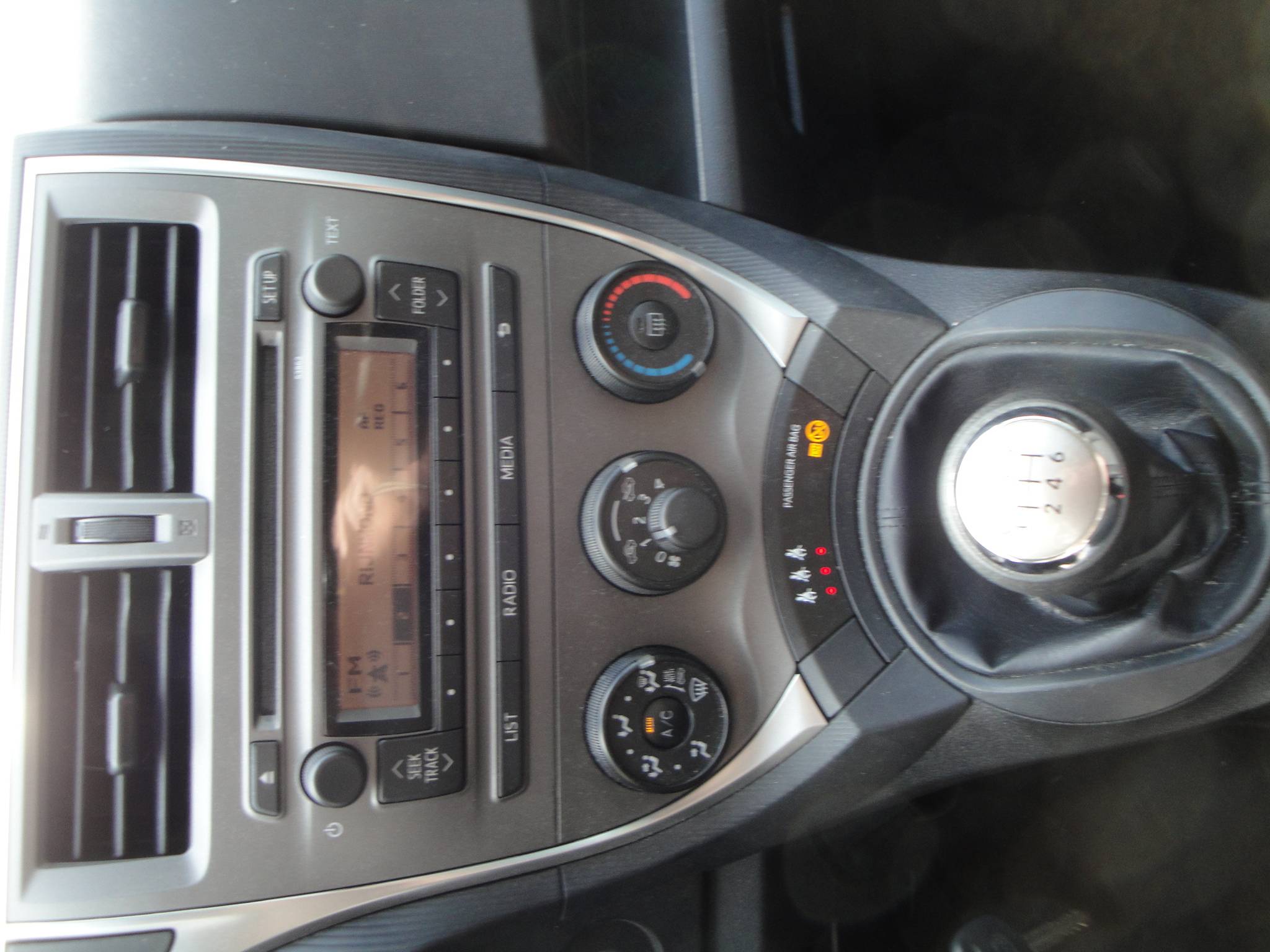 Subaru Trezia 1.3 Comfort (70.500KM) 5-Drs. met o.a. Trekh. & Park.sensoren A. - Thumbnail 10