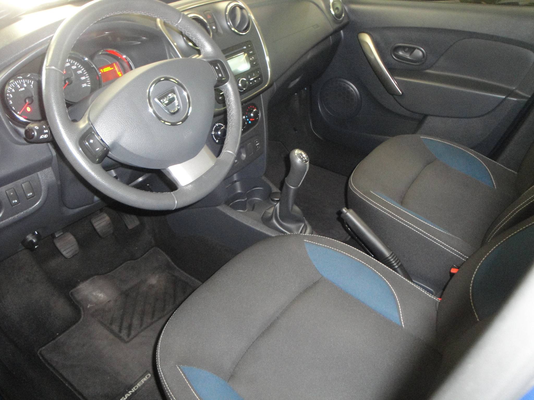 Dacia Sandero 0.9 TCe 5-Drs met o.a. Audio, Airco, Cr.Control, P.sens. A., LM-velgen, etc. - Thumbnail 5