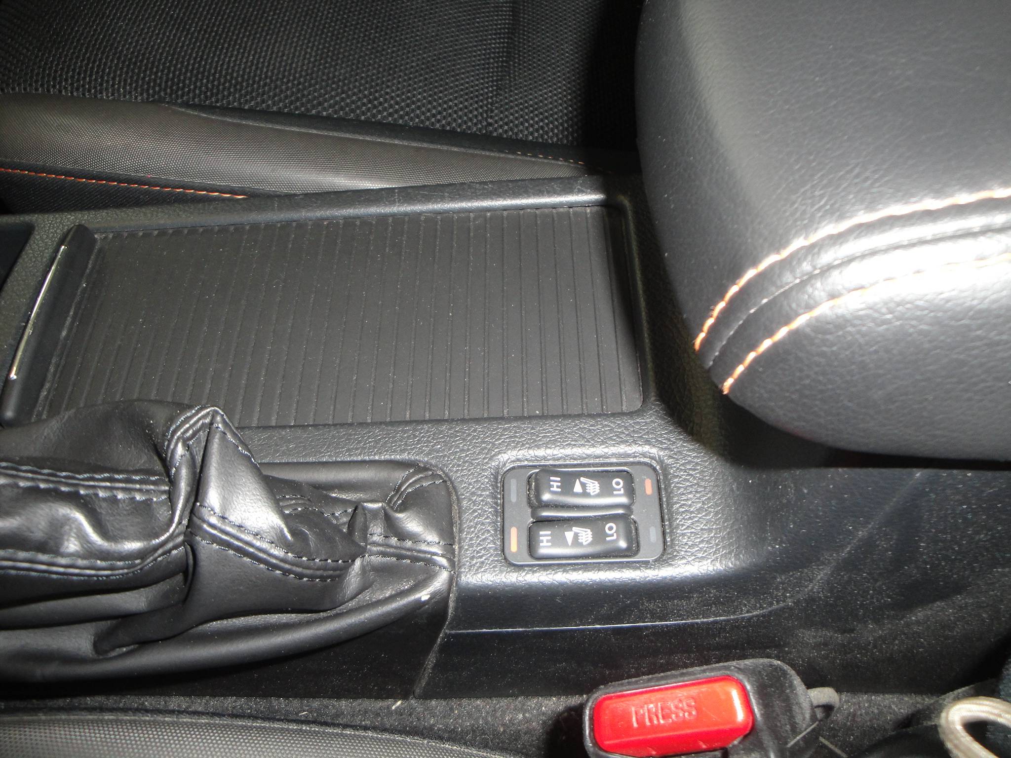 Subaru XV 2.0 Comfort CVT AWD met Airco/Cl.- en Cruise-Control, LM-velgen, Trekh., etc - Thumbnail 21