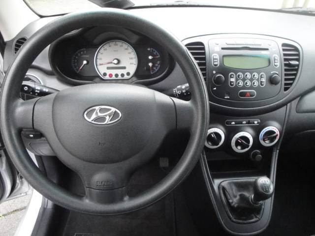 Hyundai i10 1.1i 5-Drs. met o.a. Audio, CPV en El.ramen V. - Thumbnail 12