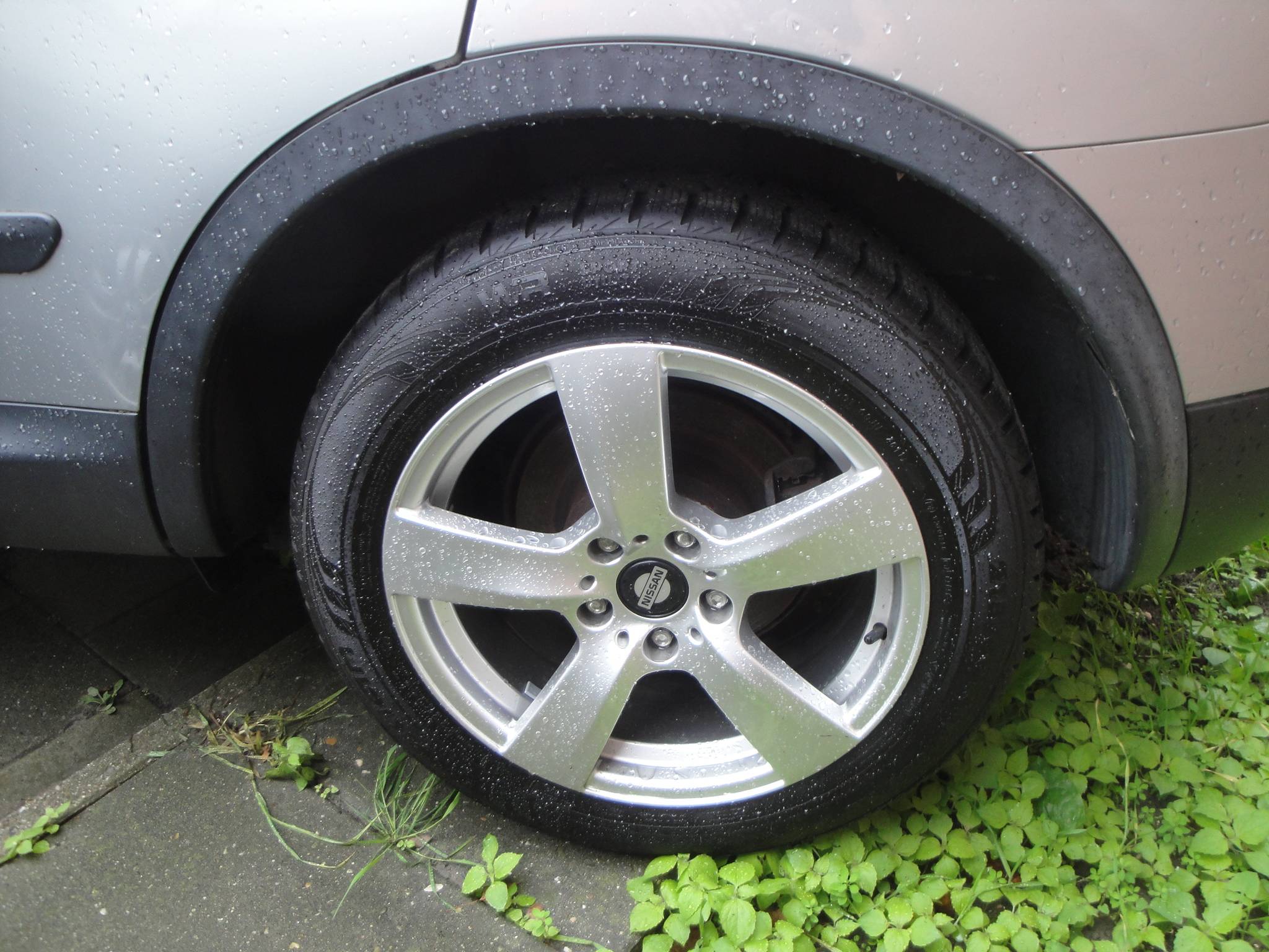 Nissan Qashqai 1.6 met o.a. Airco, A-Parkeersensoren & 17"LM-velgen. - Thumbnail 14