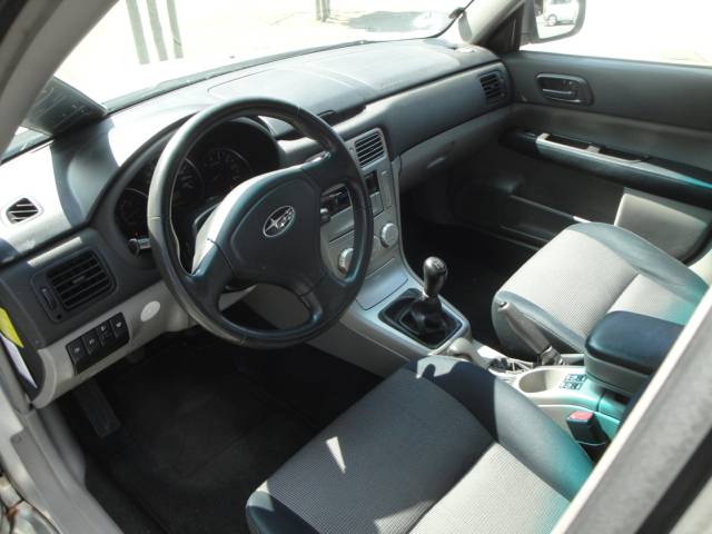 Subaru Forester 2.0 X Comfort AWD met  Audio, Cr. & Cl.control, LM-velgen, PDC en Tr.haak - Thumbnail 9