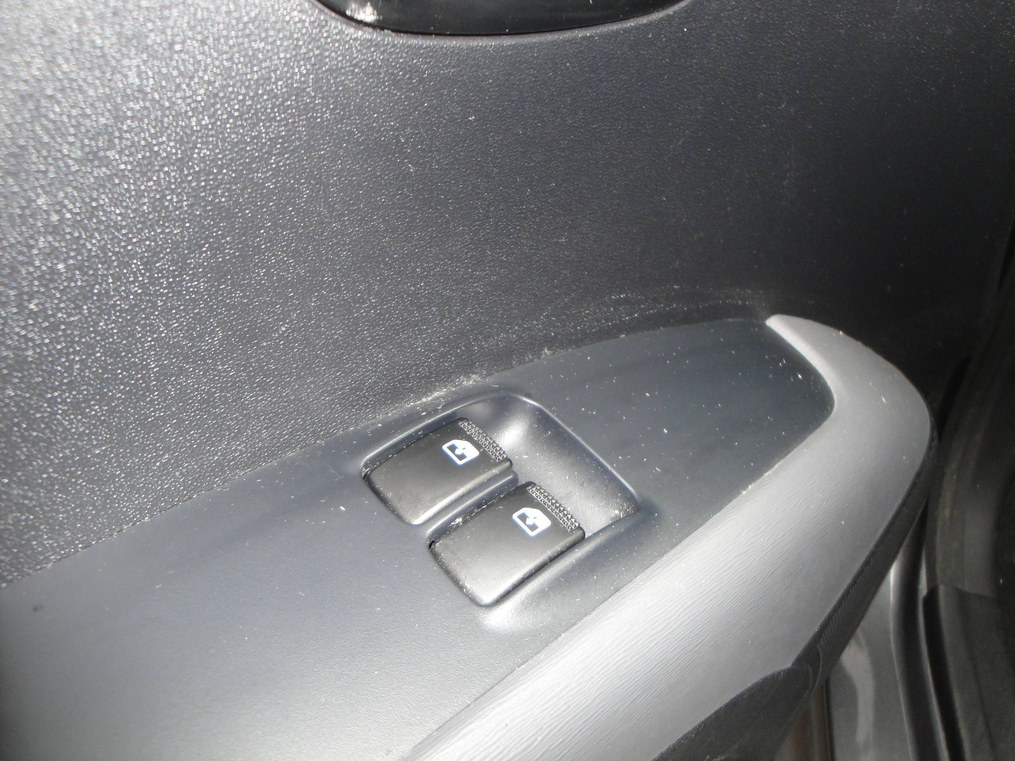 Hyundai i10 1.1 i-Drive 5-Drs. Cool  met o.a. Airco, Audio, LM-velgen, etc. - Thumbnail 6