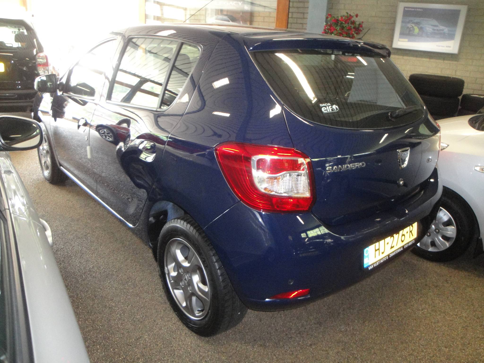 Dacia Sandero 0.9 TCe 5-Drs met o.a. Audio, Airco, Cr.Control, P.sens. A., LM-velgen, etc. - Thumbnail 6