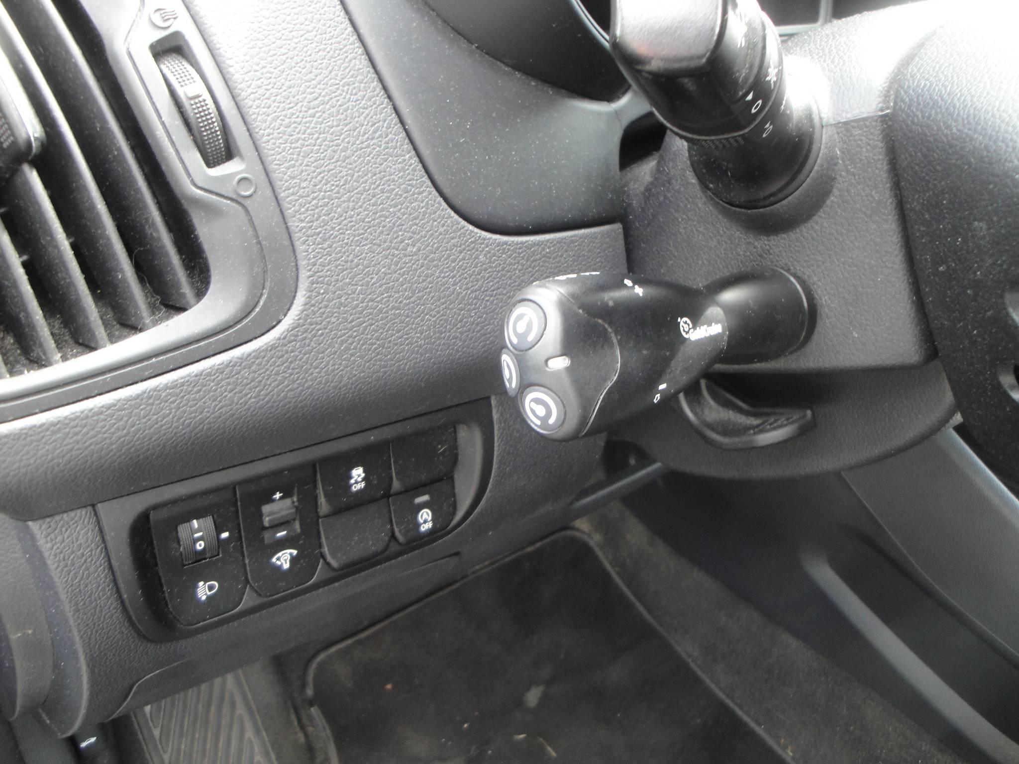 Kia Rio 1.2 5-Drs. met o.a. Audio, Airco en Cr.Control. - Thumbnail 8