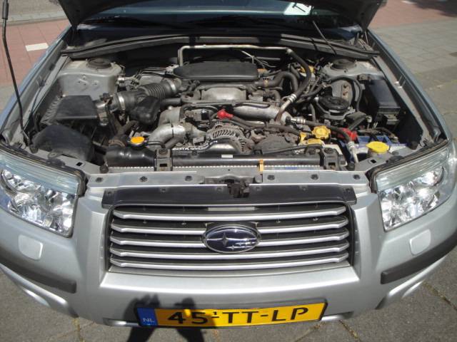 Subaru Forester 2.0 X Comfort AWD met  Audio, Cr. & Cl.control, LM-velgen, PDC en Tr.haak - Thumbnail 20