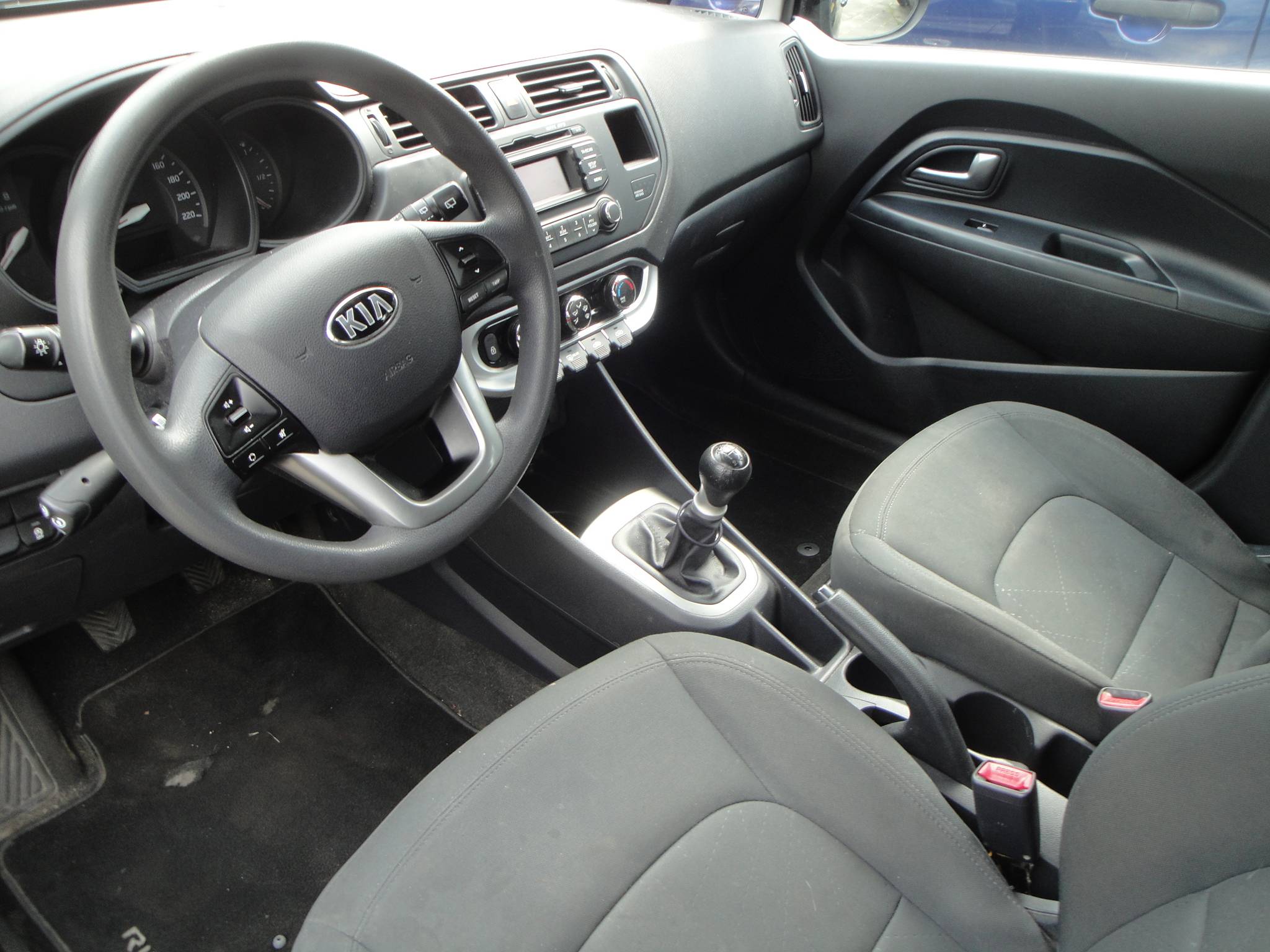 Kia Rio 1.2 5-Drs. met o.a. Audio, Airco en Cr.Control. - Thumbnail 3